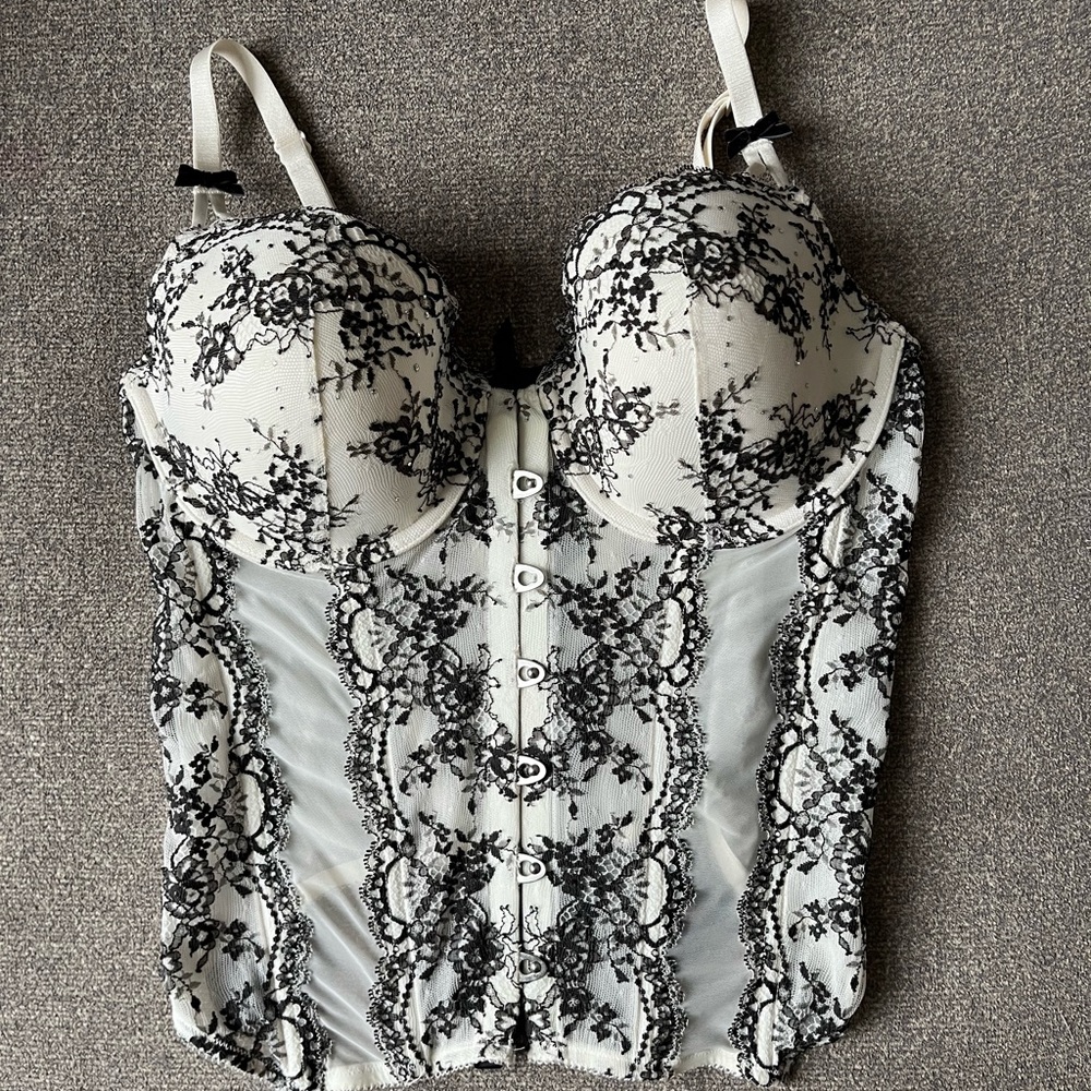 Victoria's Secret White and Black Lace Corset